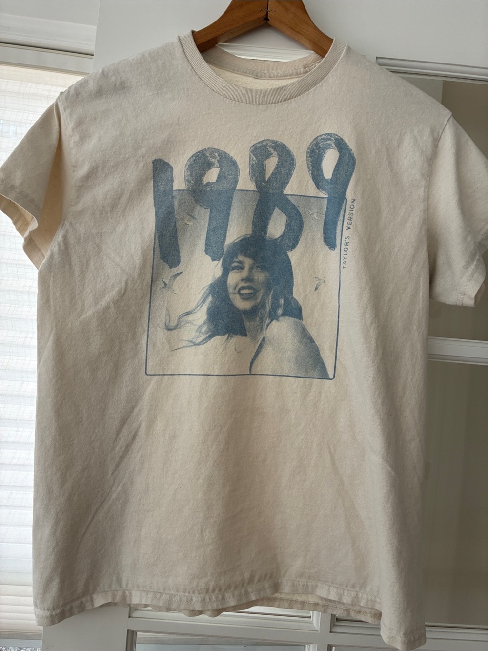1989 Graphic Tee with Blue Print